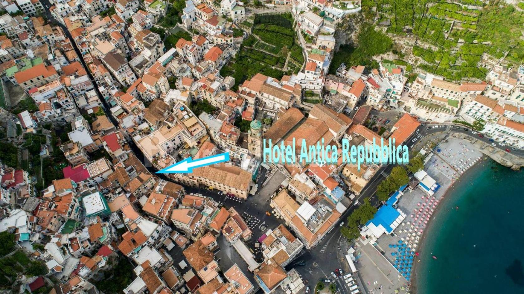 Aparthotel Antica Repubblica In Amalfi Center At 100Mt From The Sea Zewnętrze zdjęcie