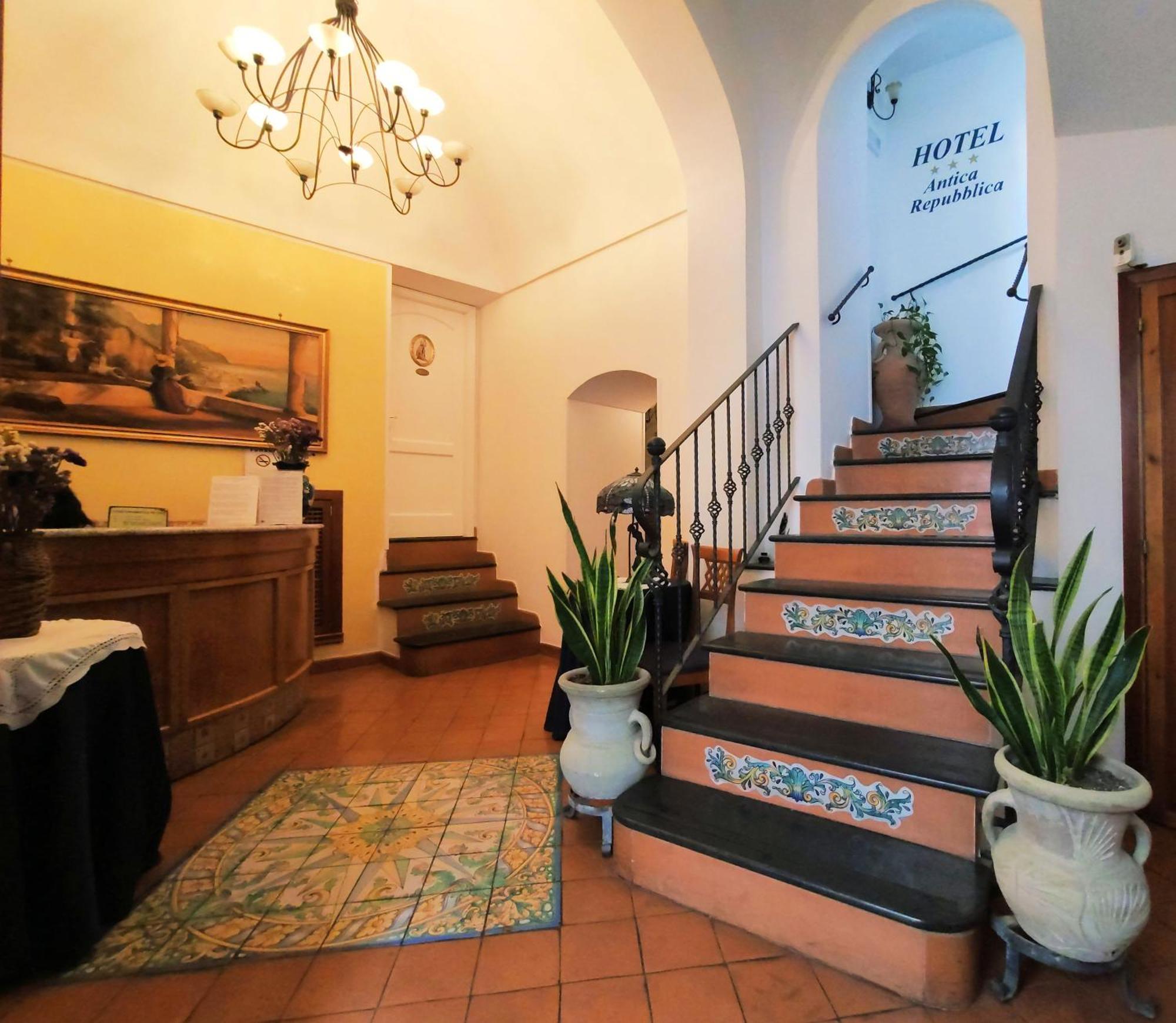 Aparthotel Antica Repubblica In Amalfi Center At 100Mt From The Sea Zewnętrze zdjęcie